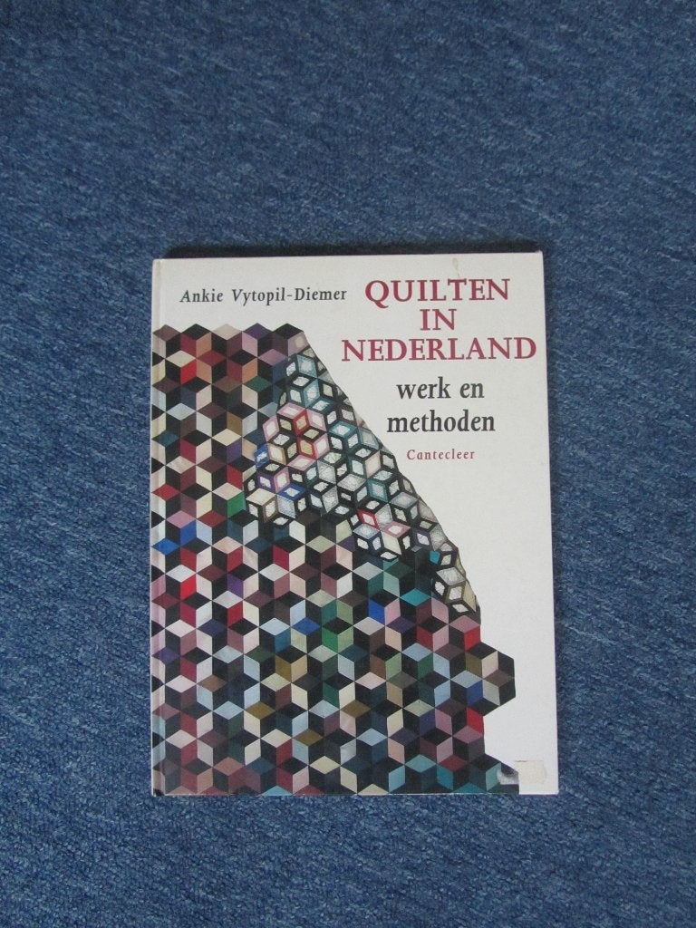 Quilten in Nederland, boek met patronen, Boeken, Ophalen of Verzenden, Zo goed als nieuw, Borduren en Naaien