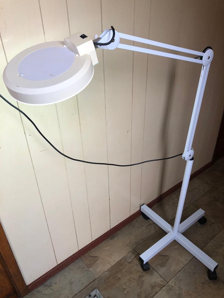 Mooie loeplamp goed werkend, Ophalen of Verzenden, Zo goed als nieuw, Loeplamp
