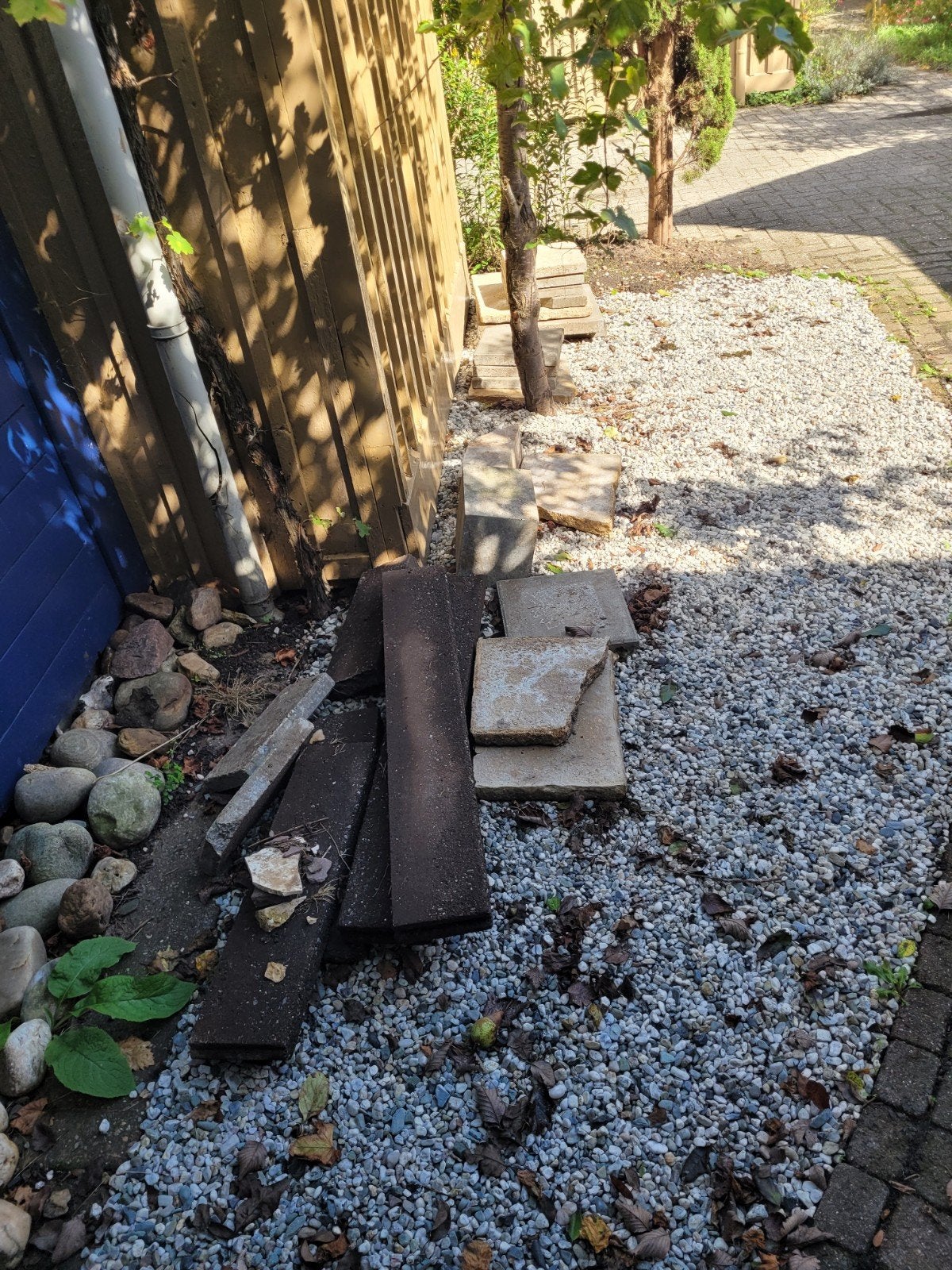 Betonbanden, stapstenen en gewone tegels, Tuin en Terras, Ophalen, Overige typen