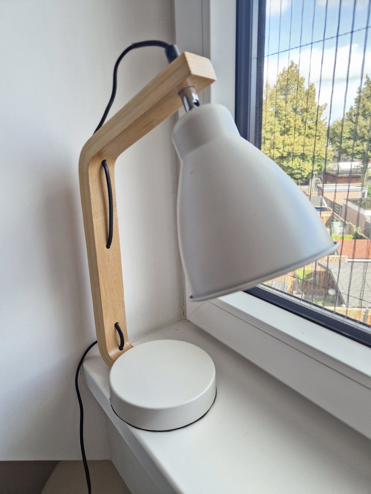Scandinavische bureaulamp met verstelbare kap, Ophalen, Bureaulamp, Met kap, Gebruikt