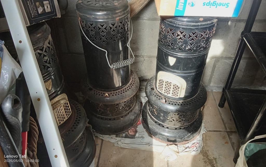Oude retro petroleumkachels - set van 3, Ophalen of Verzenden, Gebruikt, Hout, Houtkachel