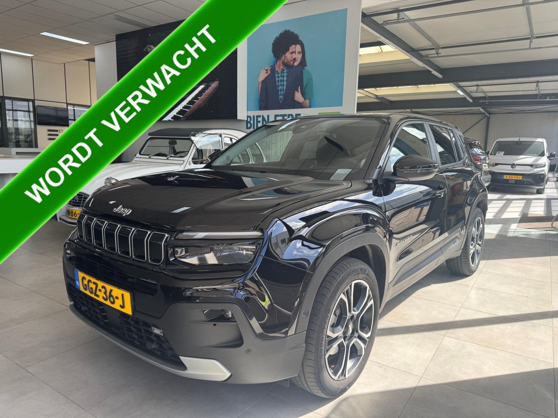 Jeep Avenger Summit 54 kWh Navigatie | Camera | 1ste eigenaa, Gebruikt, Zwart, 156 pk, Origineel Nederlands