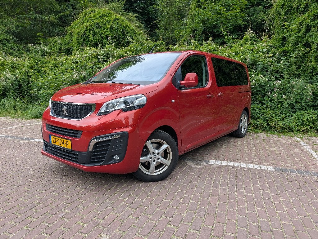 Peugeot Traveller