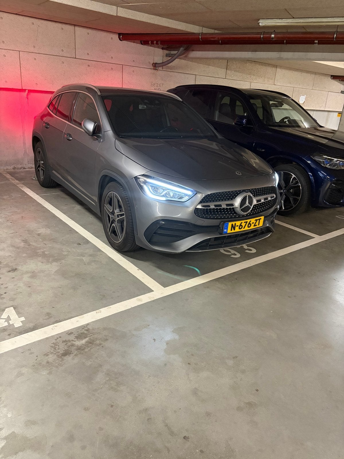 Mercedes-Benz GLA 220 d Amg line 190pk 8G-DCT 2020 Grijs, Auto's, Zwart, 2000 kg, Diesel, Particulier