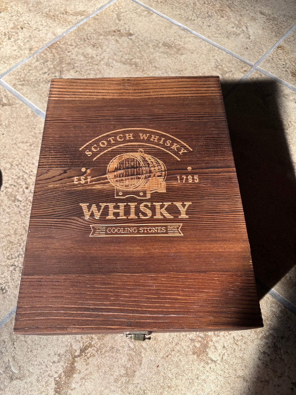 Whiskey geschenkdoos met glazen en whiskwy stones, Verzamelen, Ophalen of Verzenden, Nieuw, Overige typen