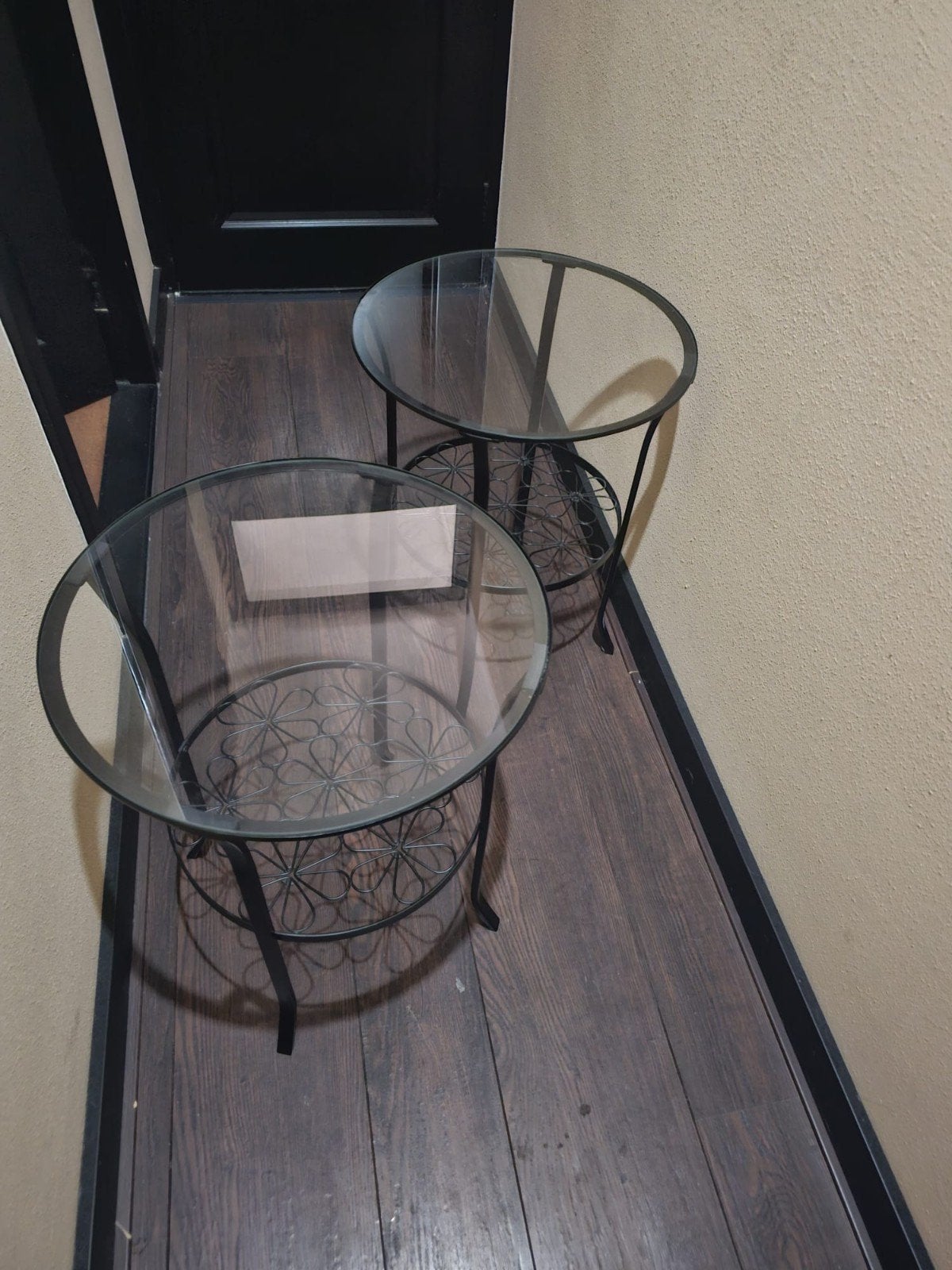 ronde bijzettafeltjes ijzer en glas, Minder dan 55 cm, Rond, Glas, Ophalen