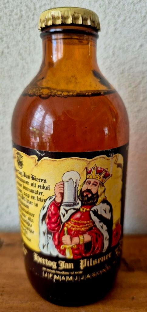 Volle fles 0,25 cl HERTOG JAN pilsener bier uit 1990 Limburg, Ophalen of Verzenden, Zo goed als nieuw, Flesje(s), Hertog Jan