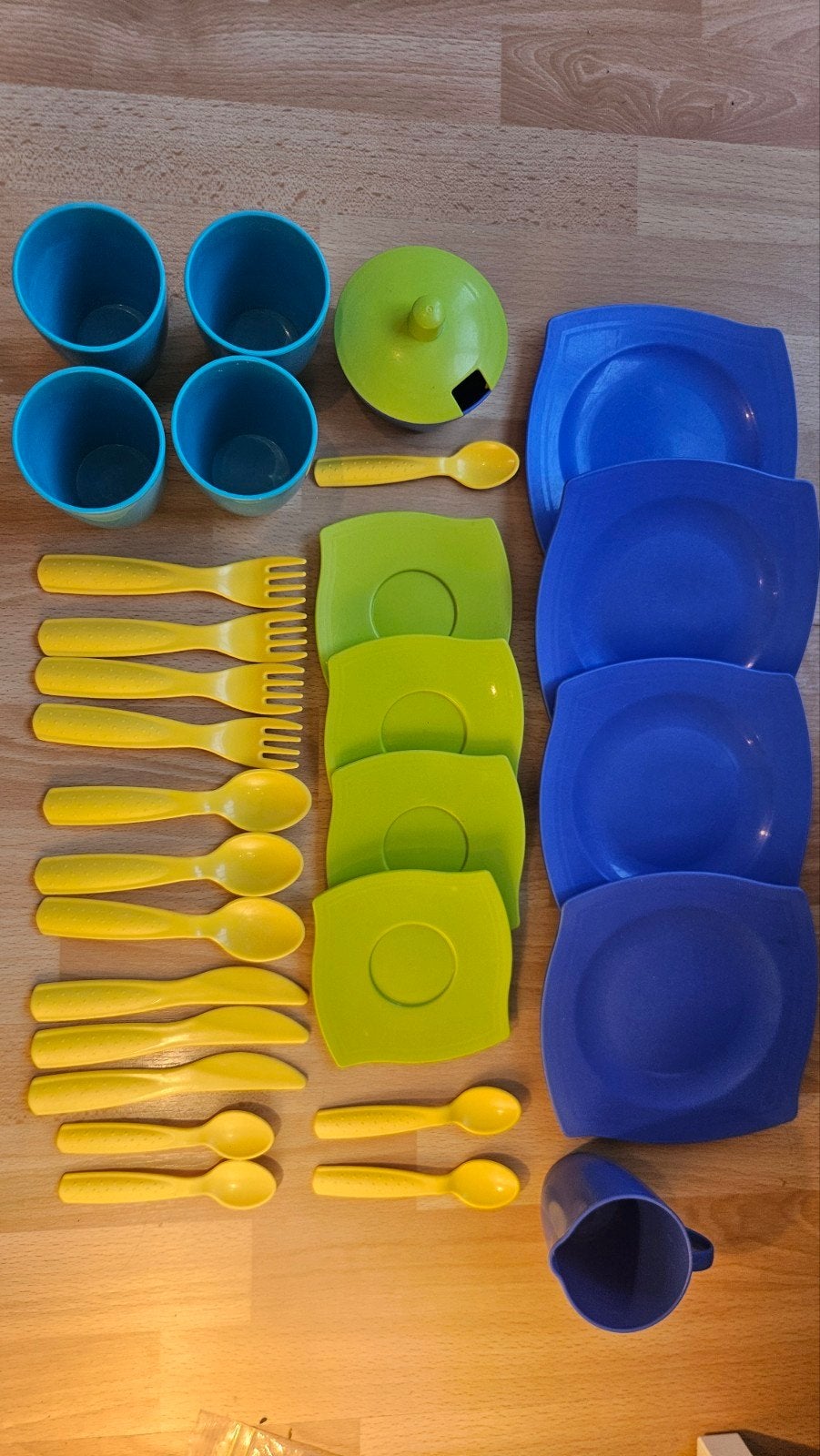 Speelgoed servies set voor de speelkeuken, Ophalen of Verzenden, Zo goed als nieuw, Kunststof, Speelkeuken-accessoire