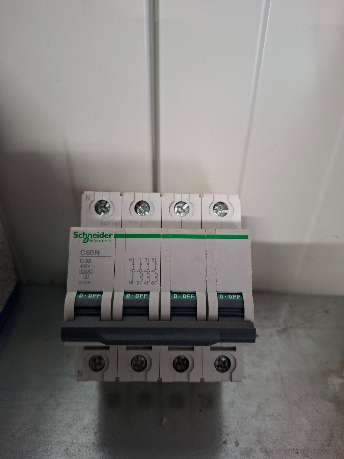 Schneider Electric C60N C32 4-polige automaat, Verzenden, Gebruikt, Schakelaar
