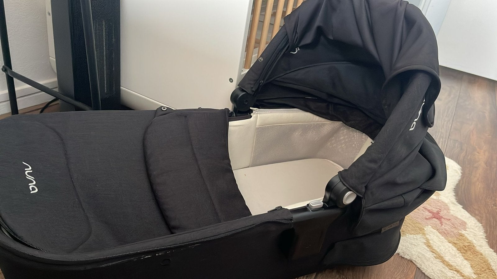 Nuna TRIV lx carry cot, Ophalen of Verzenden, Zo goed als nieuw, Met reiswieg, Kinderwagen
