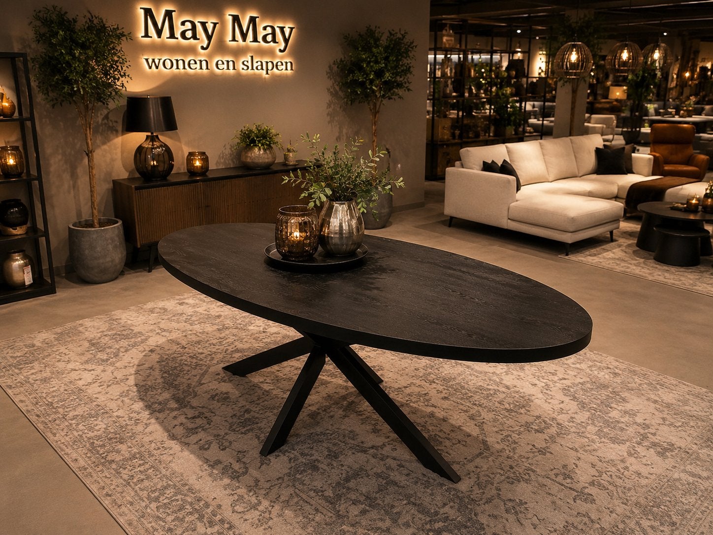 Eettafel ovaal 180cm Zwart Mango Direct/Leverbaar E-7399