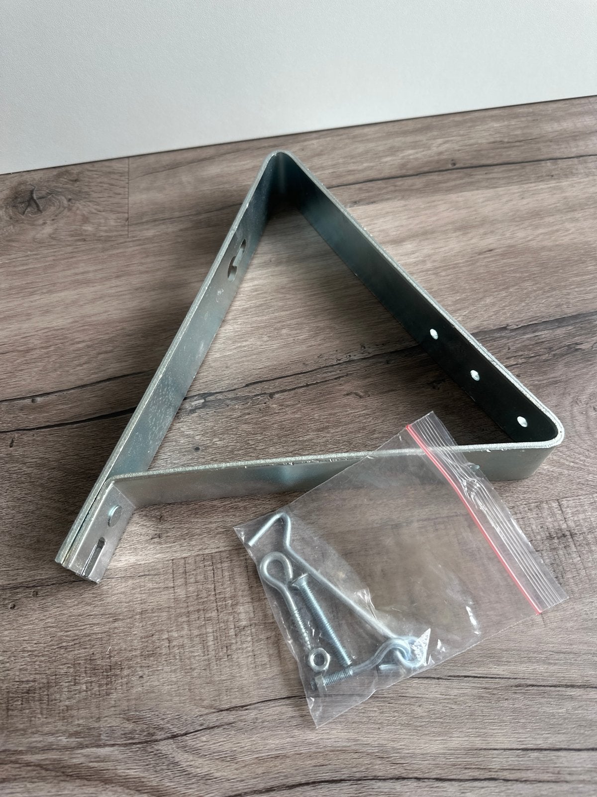 Nieuwe deurvanger met bevestigingsmateriaal, Ophalen of Verzenden, Nieuw, 100 tot 250 mm, Overige typen