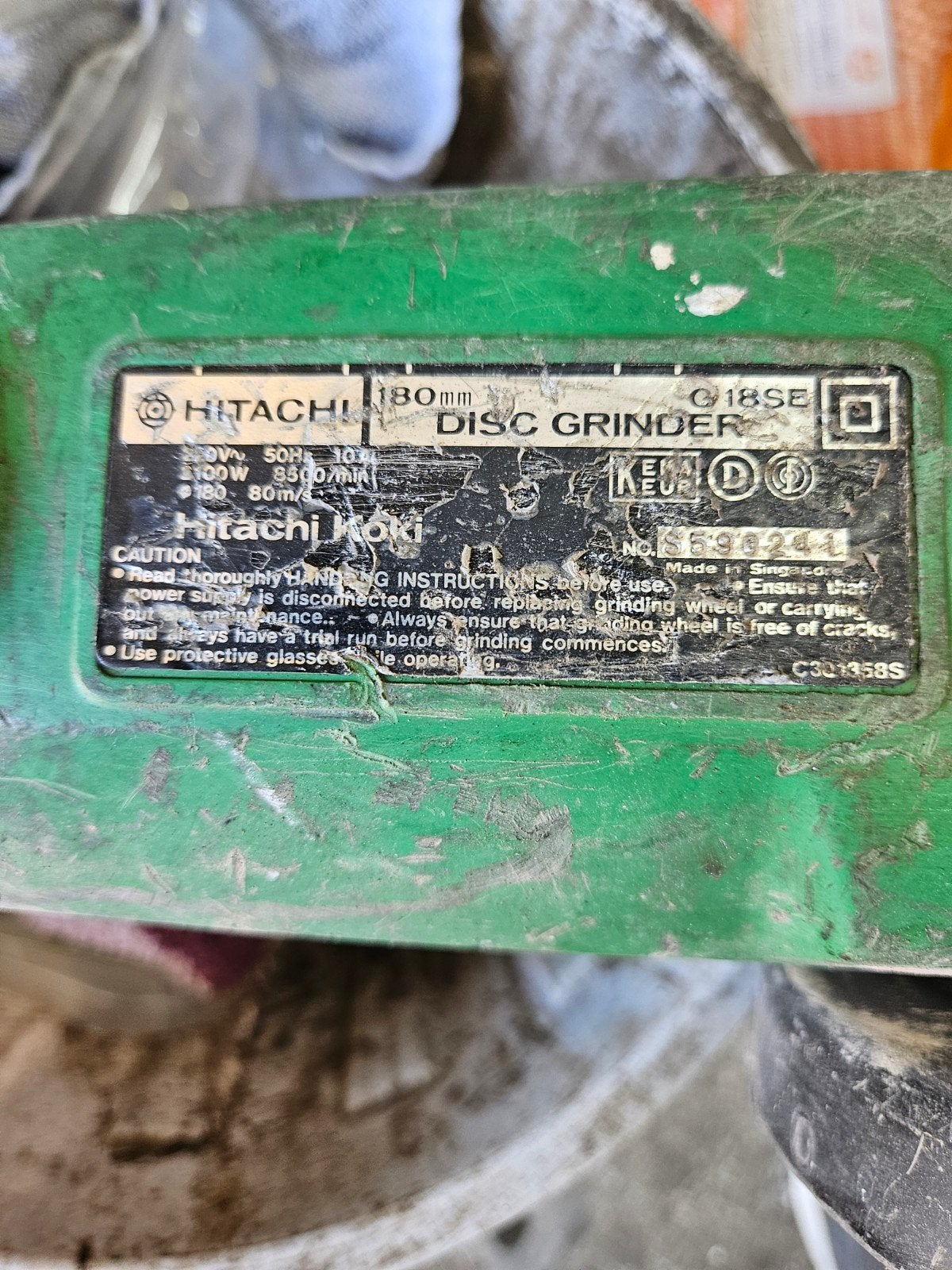 Goed werkende slijptol - Hitachi C18SE, Doe-het-zelf en Verbouw, Gereedschap | Slijpmachines, Ophalen, Gebruikt