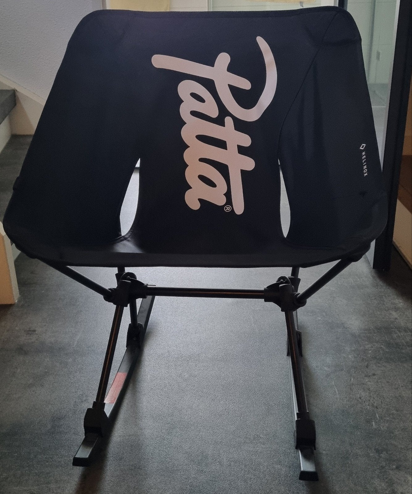 Patta x Helinox sneakerroom / camping / vissersstoel., Caravans en Kamperen, Ophalen, Zo goed als nieuw, Campingstoel