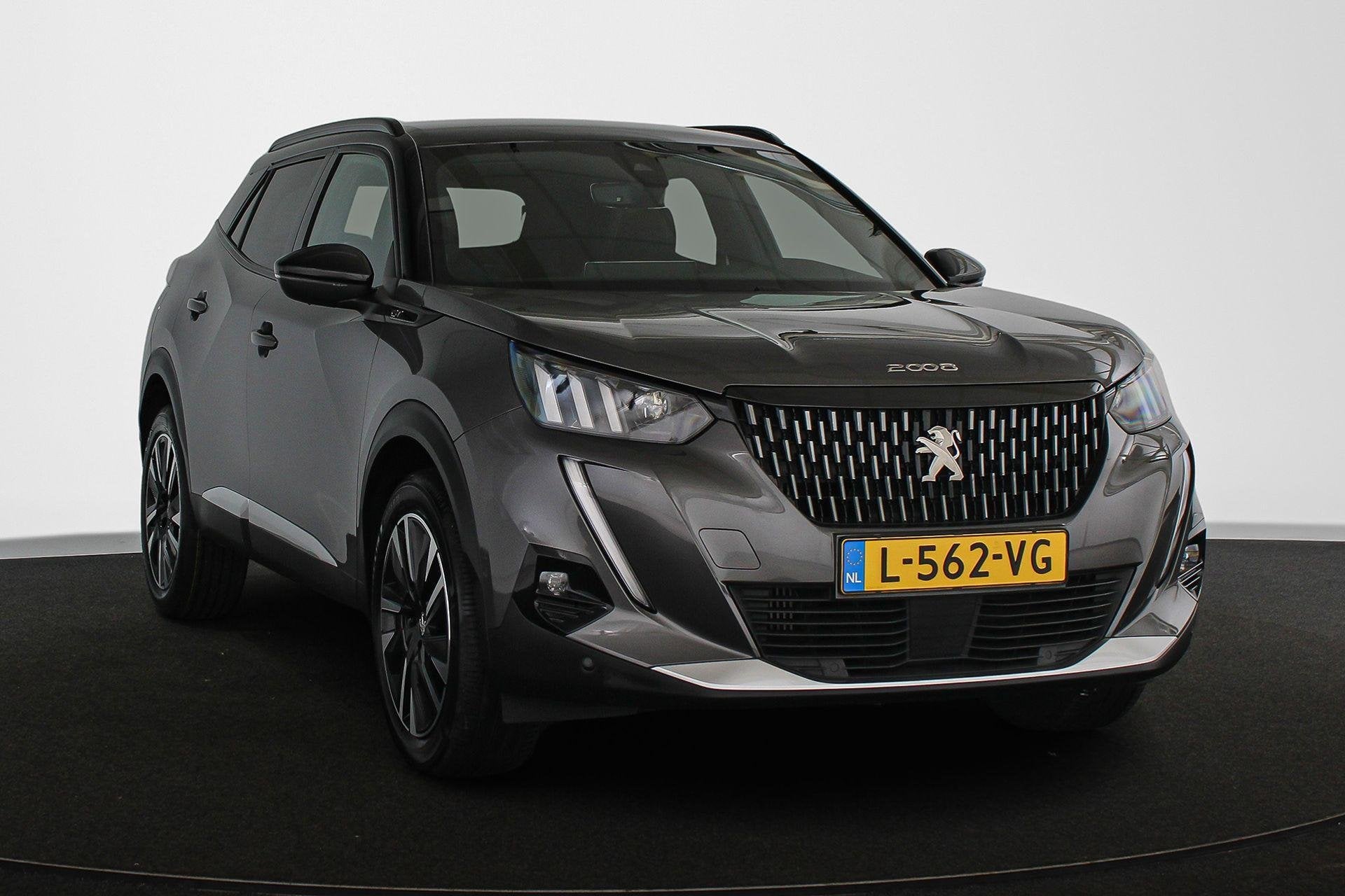 Peugeot 2008 1.2 PureTech GT Pack Stoelverwarming Keyless Ac, Auto's, Voorwielaandrijving, Gebruikt, Euro 6, 1199 cc