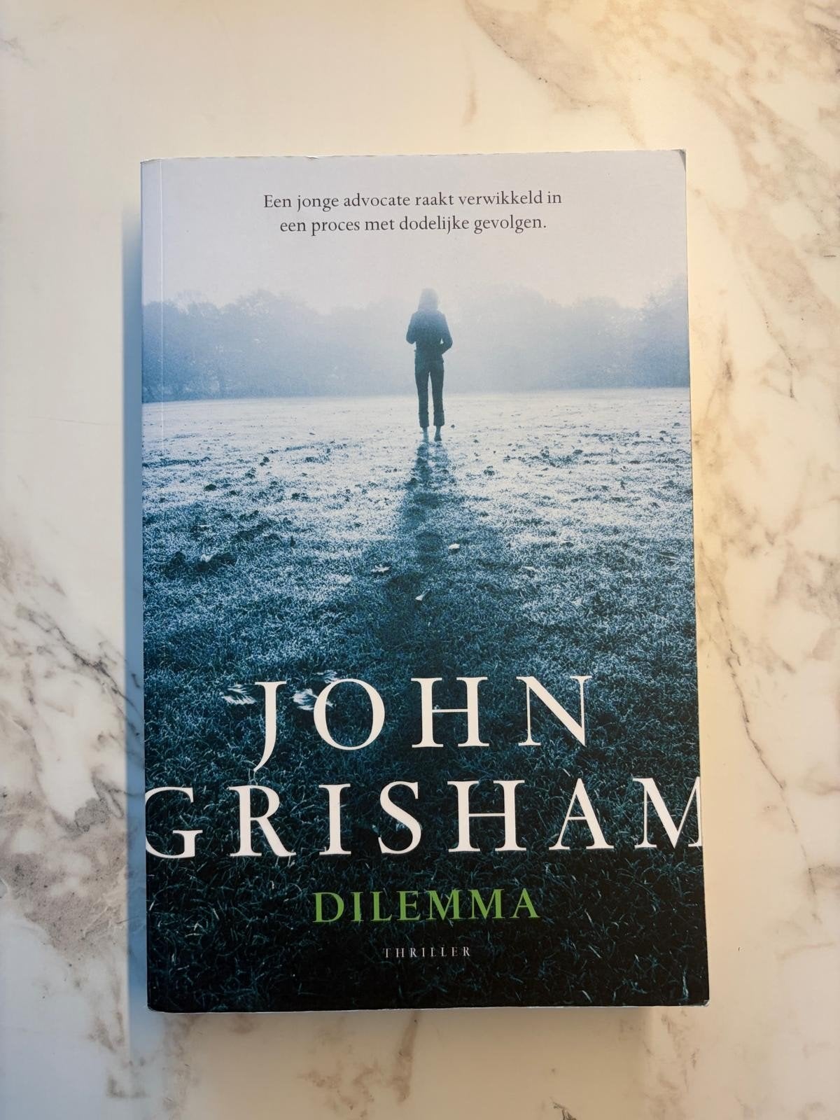John Grisham - Dilemma (Thriller), Ophalen of Verzenden, Zo goed als nieuw, John Grisham, Nederland