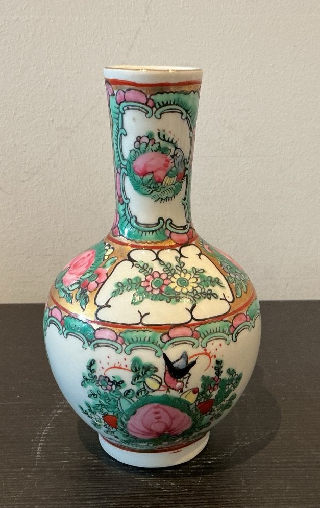 Antieke Chinese porseleinen vaas met bloemmotief, Ophalen of Verzenden