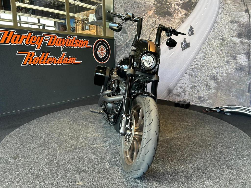 Harley-Davidson SOFTAIL FXLRS LOW RIDER S (bj 2020), Motoren, Motoren | Harley-Davidson, Bedrijf, Overig, Sales@harleydavidsonrotterdam.nl