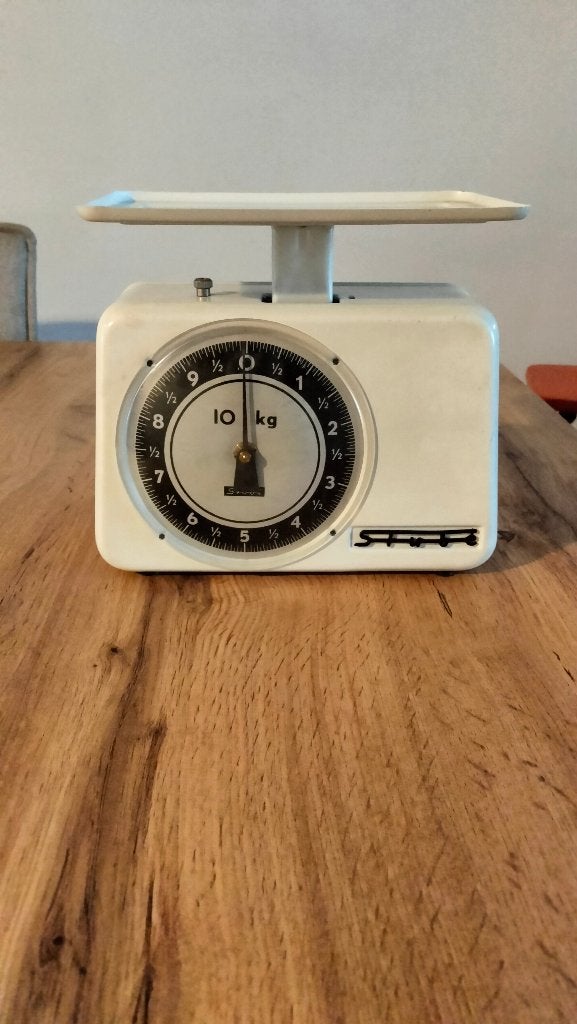 Retro wit stube weegschaal, Ophalen of Verzenden, Huis en Inrichting