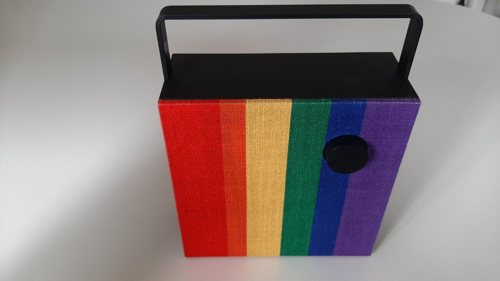 IKEA Eneby 20 Limited Edition Regenboog Speaker, Ophalen of Verzenden, Zo goed als nieuw, Draagbare speaker, IKEA