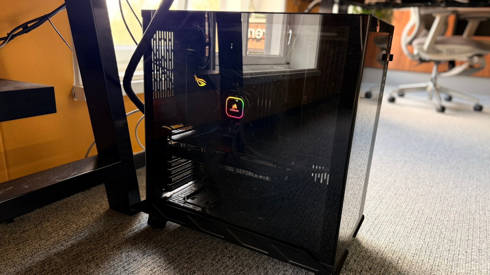 PC met GeForce RTX 5080 en Corsair waterkoeling, Ophalen of Verzenden, Zo goed als nieuw