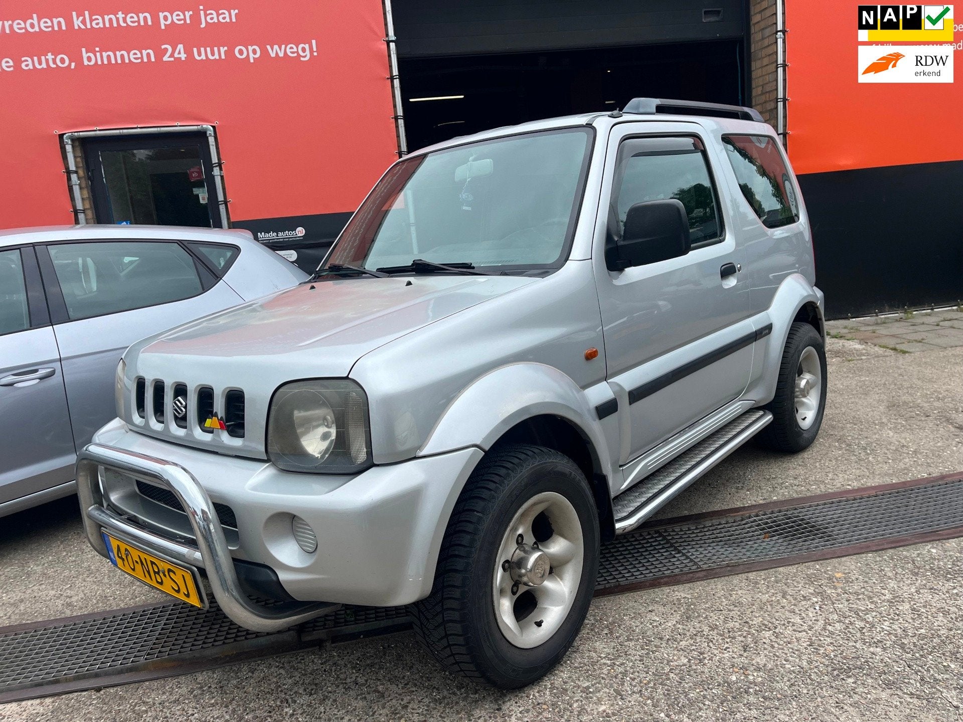 Suzuki Jimny 1.3 JLX / 116.000km, 13 km/l, Stof, 4 cilinders, 4 stoelen