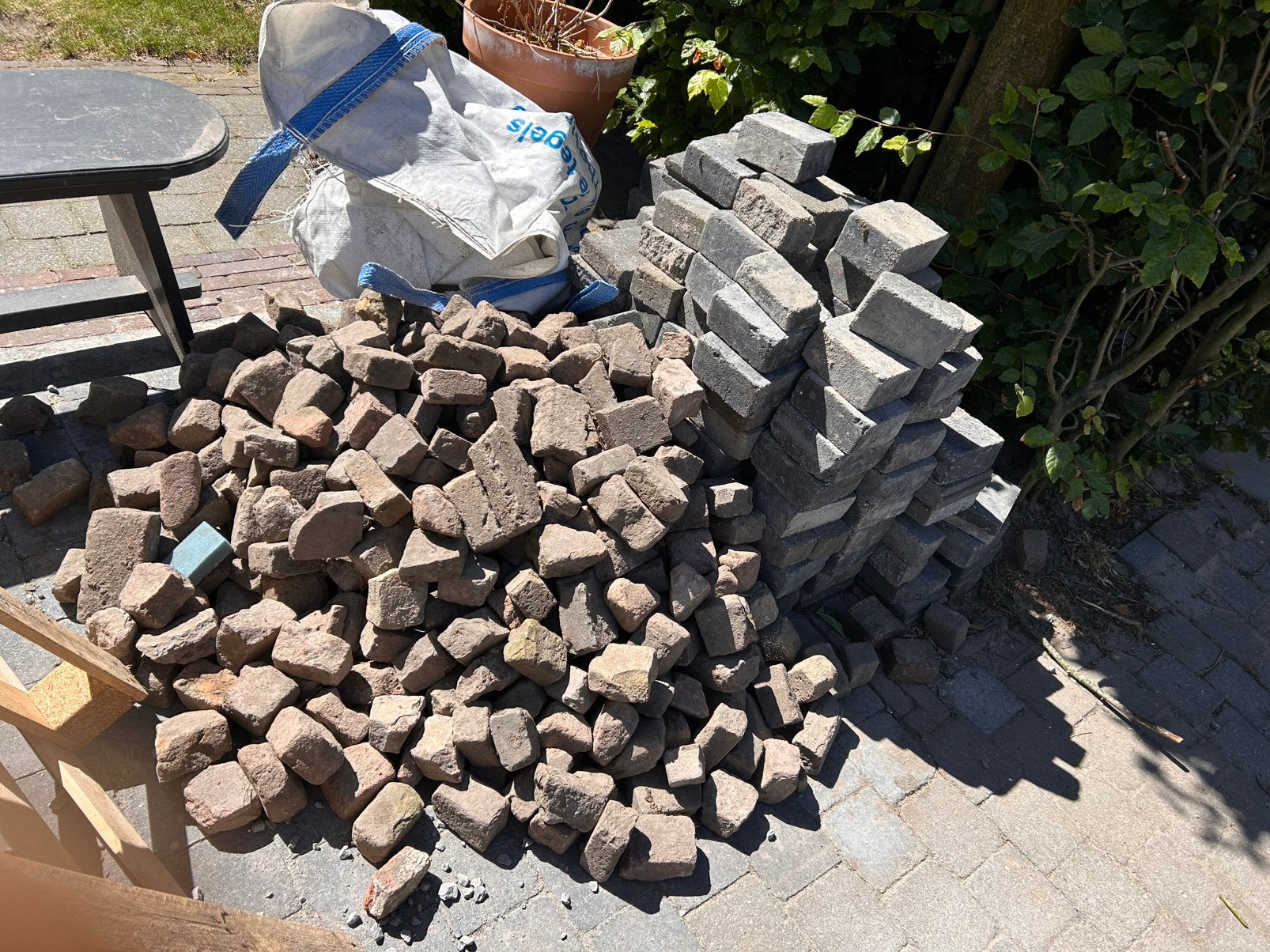 Gratis op te halen - grind en stenen, Tuin en Terras, Ophalen, Nieuw