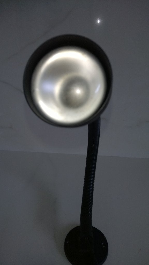 Verstelbare  lamp voor op een vlak te schroeven, Huis en Inrichting, Ophalen of Verzenden, Zo goed als nieuw
