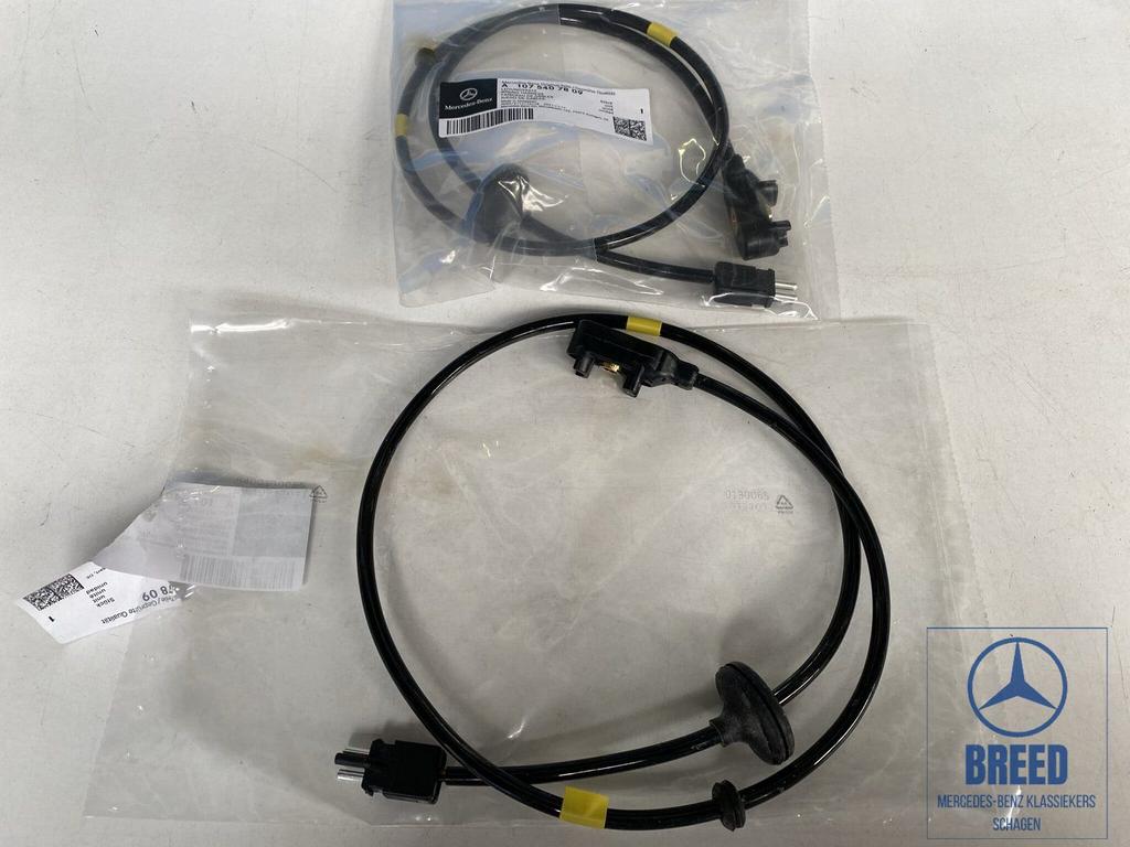 NOS remslijtagesensor L+R voor Mercedes-Benz R107 C107, -, Nieuw, Ophalen of Verzenden, -