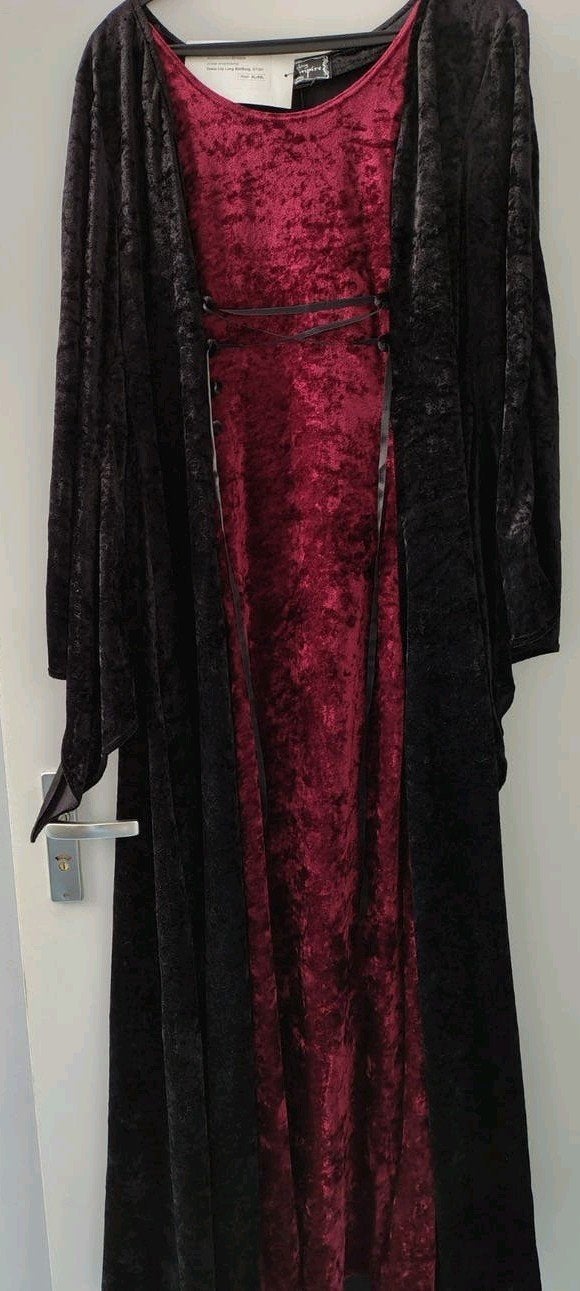 2 Laughing Vampire jurken (XL/XXL) en 1 cape (L/XL), Kleding | Dames, Carnavalskleding en Feestkleding, Maat 42/44 (L), Nieuw