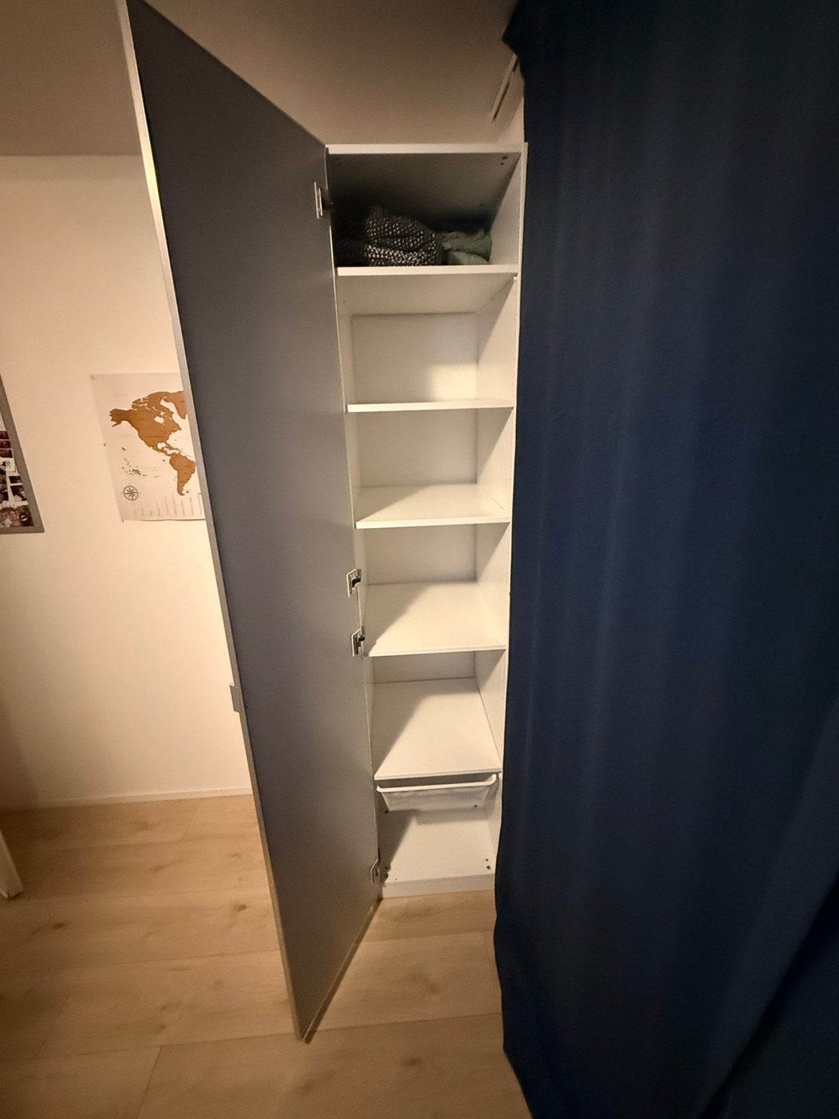 IKEA PAX kledingkast 50x58x236 cm wit +GRIMO deur en planken, Huis en Inrichting, Ophalen, 200 cm of meer, 50 tot 100 cm, Zo goed als nieuw