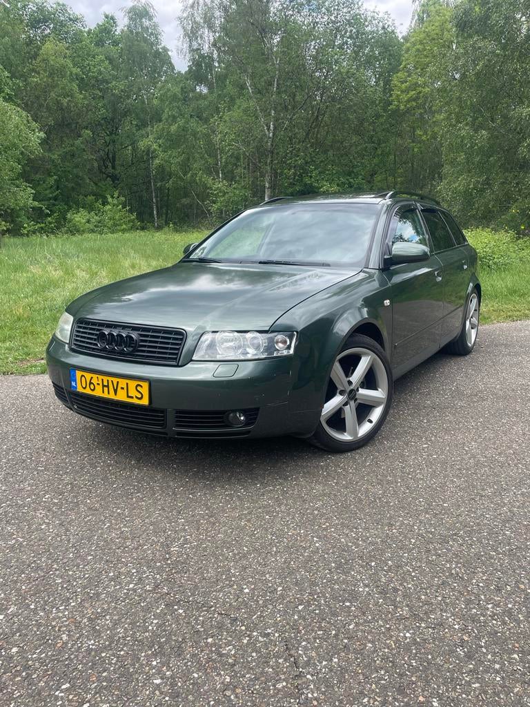 Audi A4 1.8T Avant 150pk AUT 2002 Groen nieuwe APK, Auto's, Audi, Stof, Zwart, 4 cilinders, Origineel Nederlands