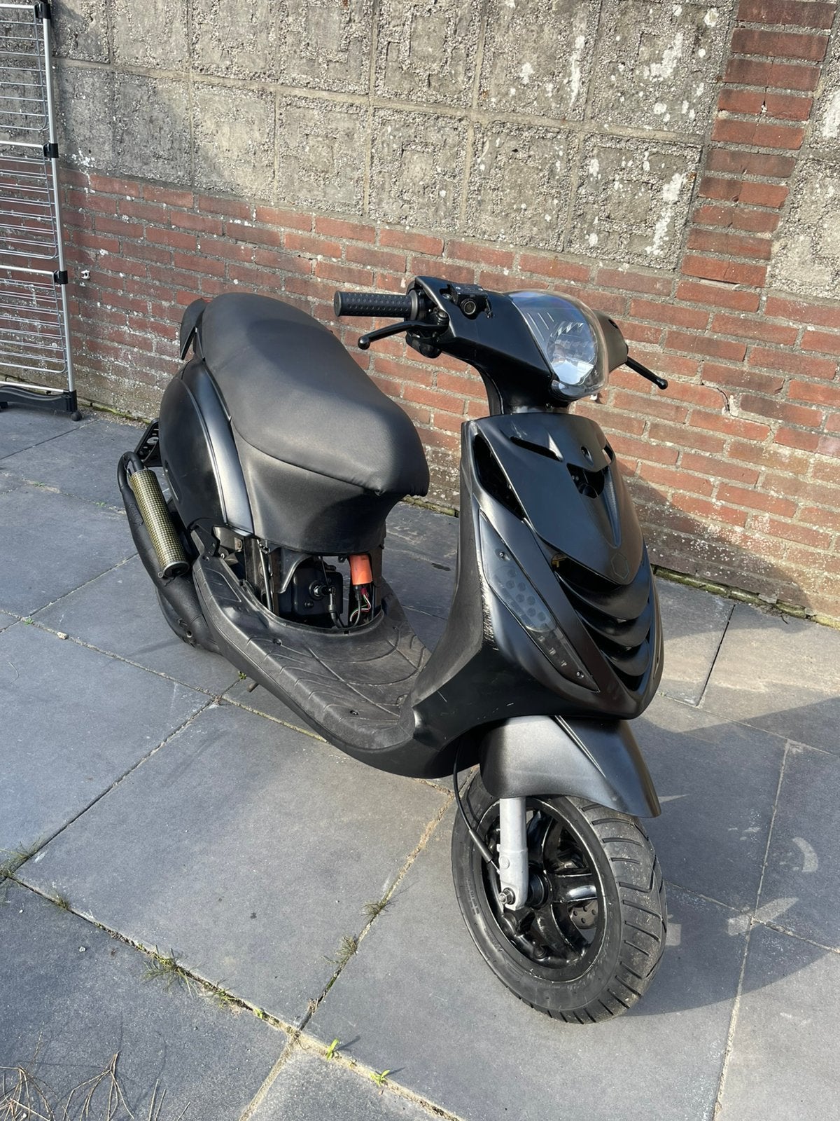 Zip 70 brom met wok, Fietsen en Brommers, Ophalen, Zo goed als nieuw, Tweetakt, Zip