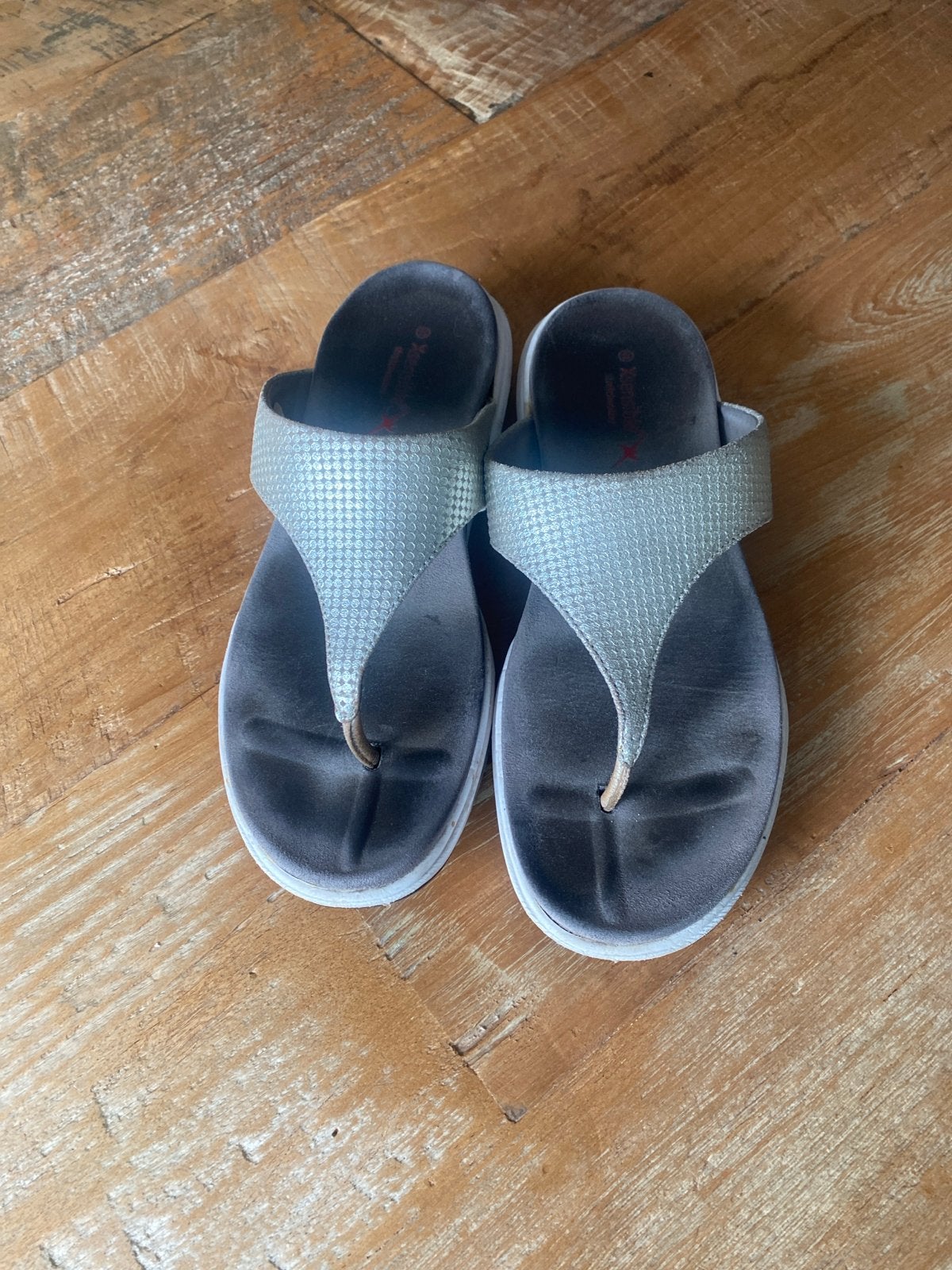 Xsensible slippers maat 41, zilverkleurig, Ophalen of Verzenden, Gedragen, Grijs, Slippers