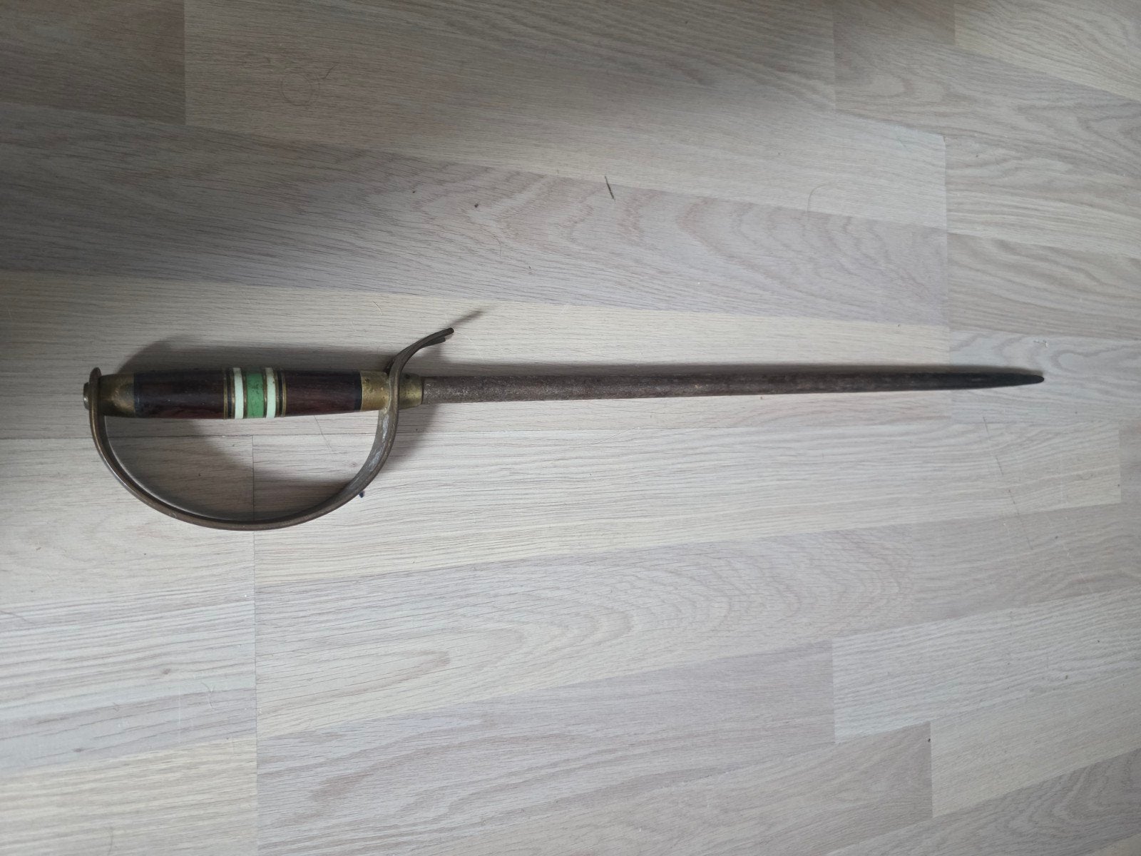 Antiek aanzetstaal in zwaardvorm, jaren '20-', Ophalen of Verzenden