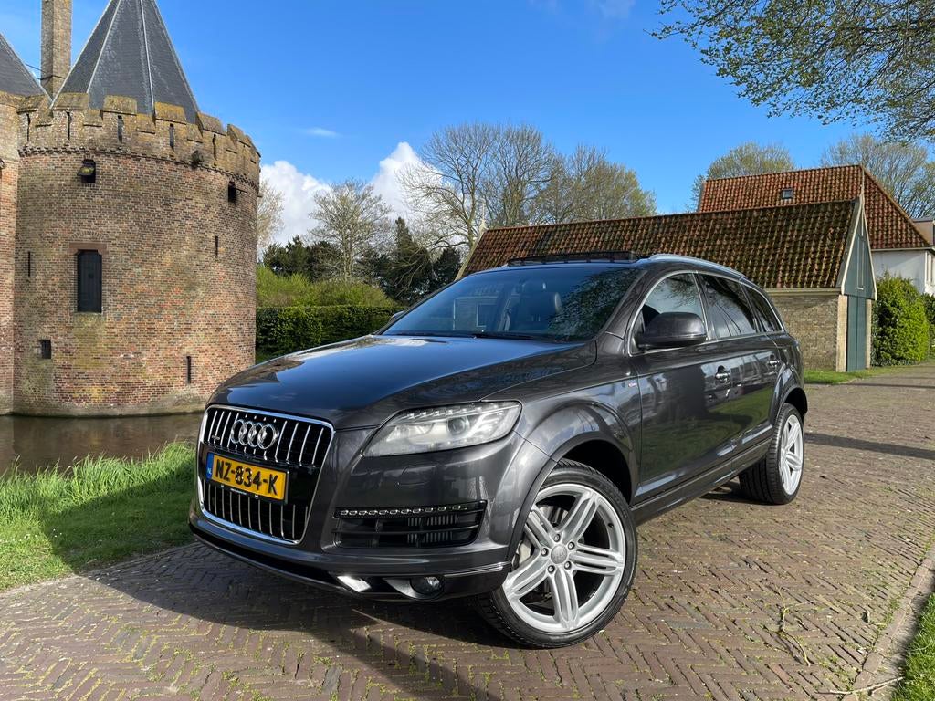 Audi Q7 3.0 TDI QUATTRO S-LINE PANO*DODEHOEK*LUCHTVERING, Auto's, Audi, Automaat, 7 stoelen, SUV of Terreinwagen, 6 cilinders