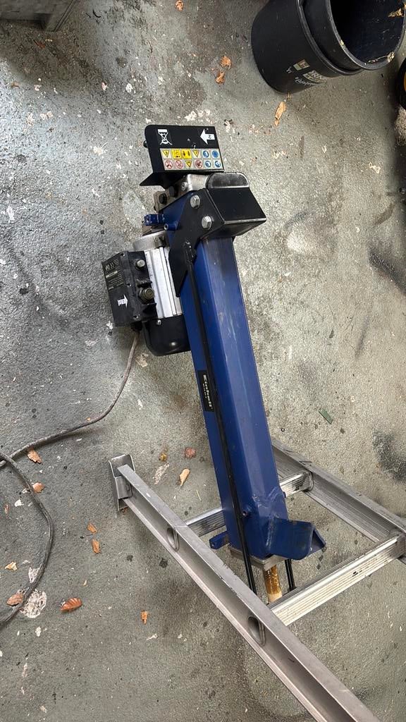 Kloofmachine einhell bt-ls 65 U, Tuin en Terras, Kloofmachines, Ophalen, Gebruikt, Elektrisch, Liggend