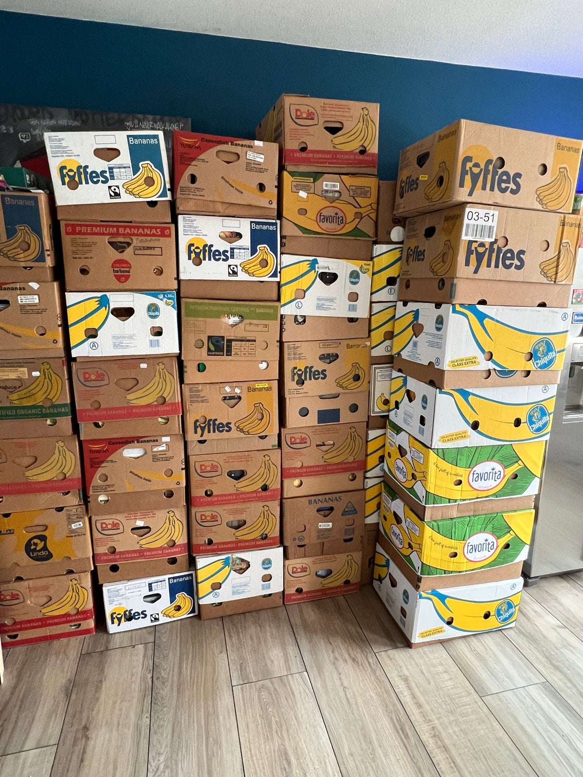Grote partij bananendozen - Ideaal voor verhuizing!, Ophalen, Doos, 35 tot 50 cm