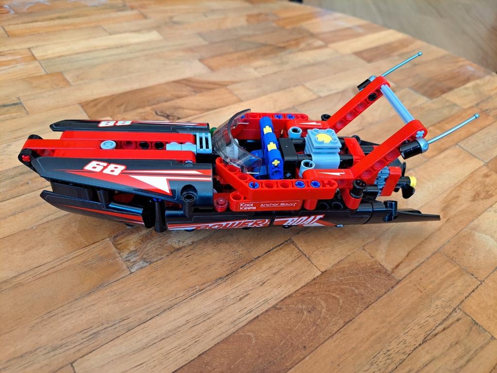 Lego Technic Set 42089: Powerboot met bouwinstructie, Gebruikt, Lego, Compleet, Ophalen of Verzenden