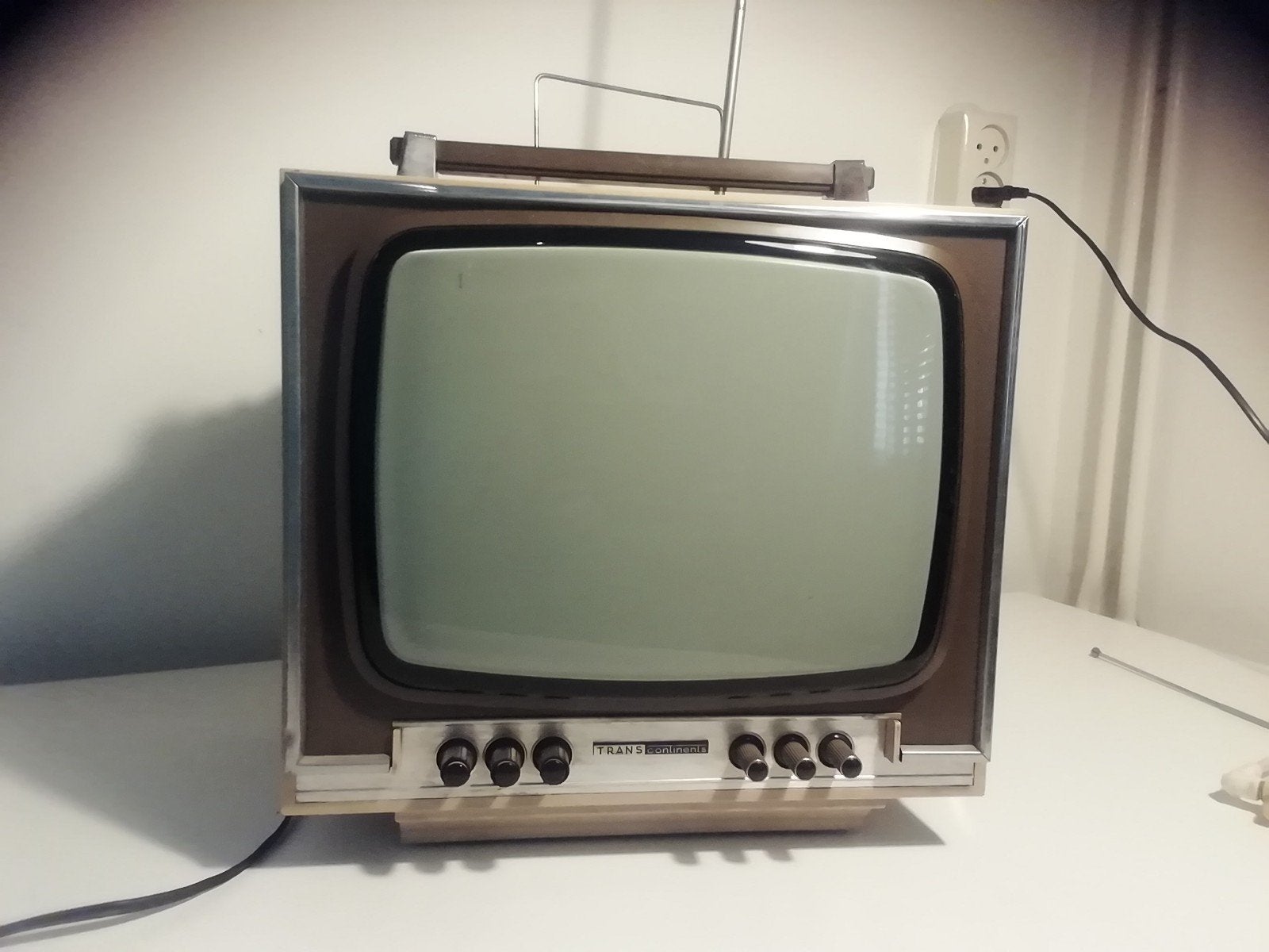 Trans conlinenis vintage tv, Antiek en Kunst, Ophalen of Verzenden