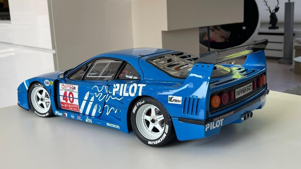 Ferrari F40 GTE PILOT PEN RACING  Pocher Le Mans 1995 Pocher, Ophalen, Enterprise Road, Westwood Industrial Estate, Margate, CT9 4JX, UK