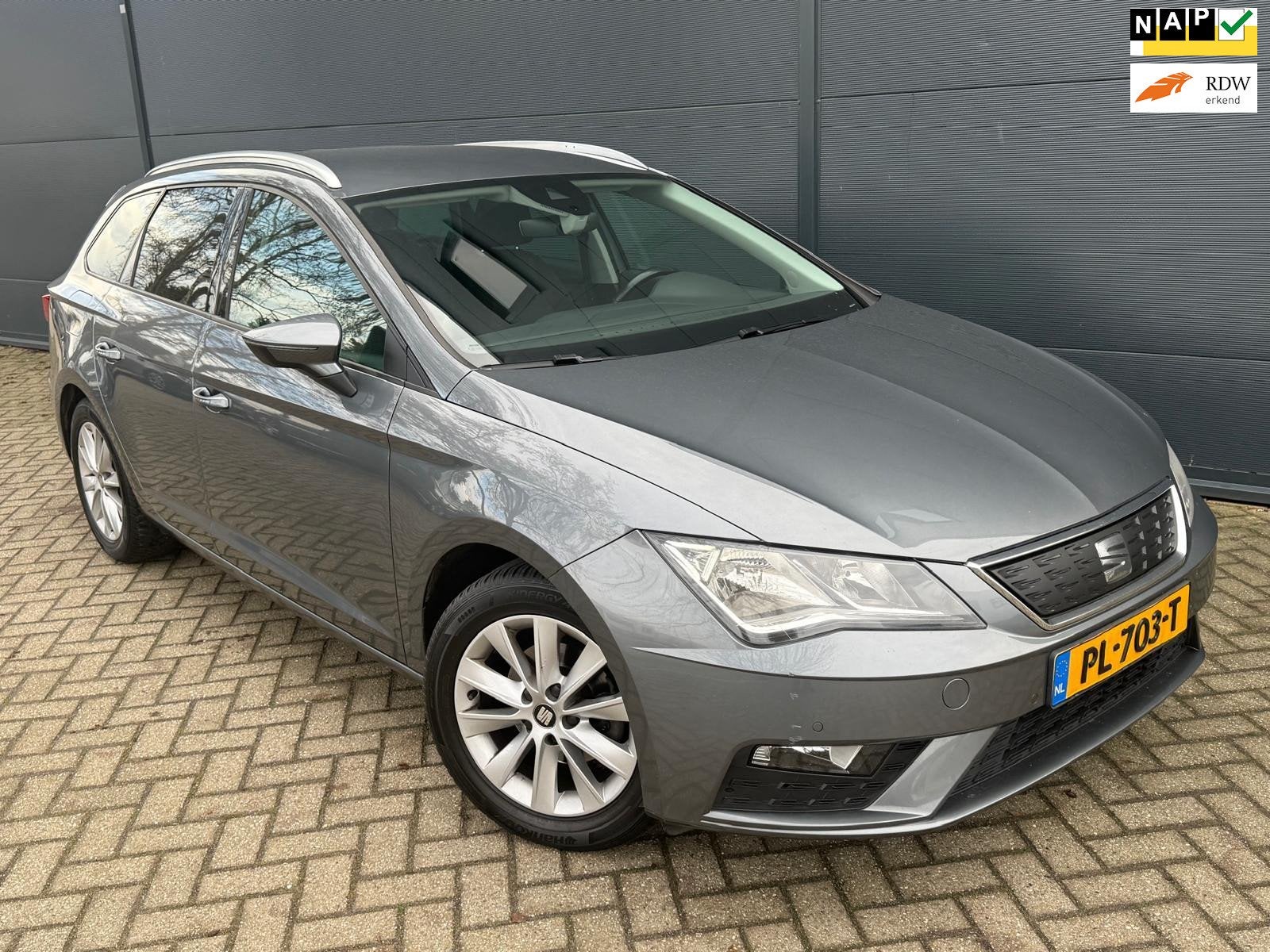 SEAT León