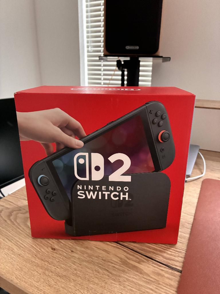 Nieuwe Nintendo Switch 2 - Ongeopend met bon, Spelcomputers en Games, Ophalen, Nieuw, Met 2 controllers, Switch Original