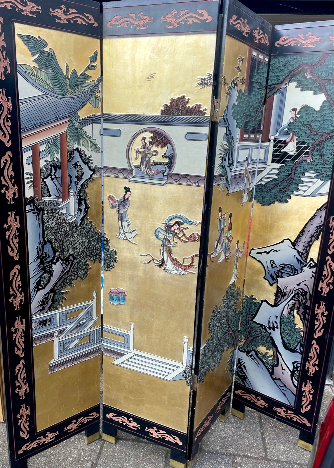 Chinees kamerscherm met lakwerk en traditionele taferelen, Ophalen, Gebruikt