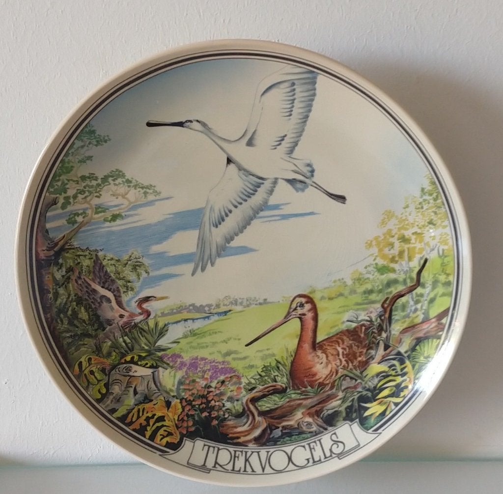 sierbord Trekvogels 1982, volgnr 17, Ophalen of Verzenden