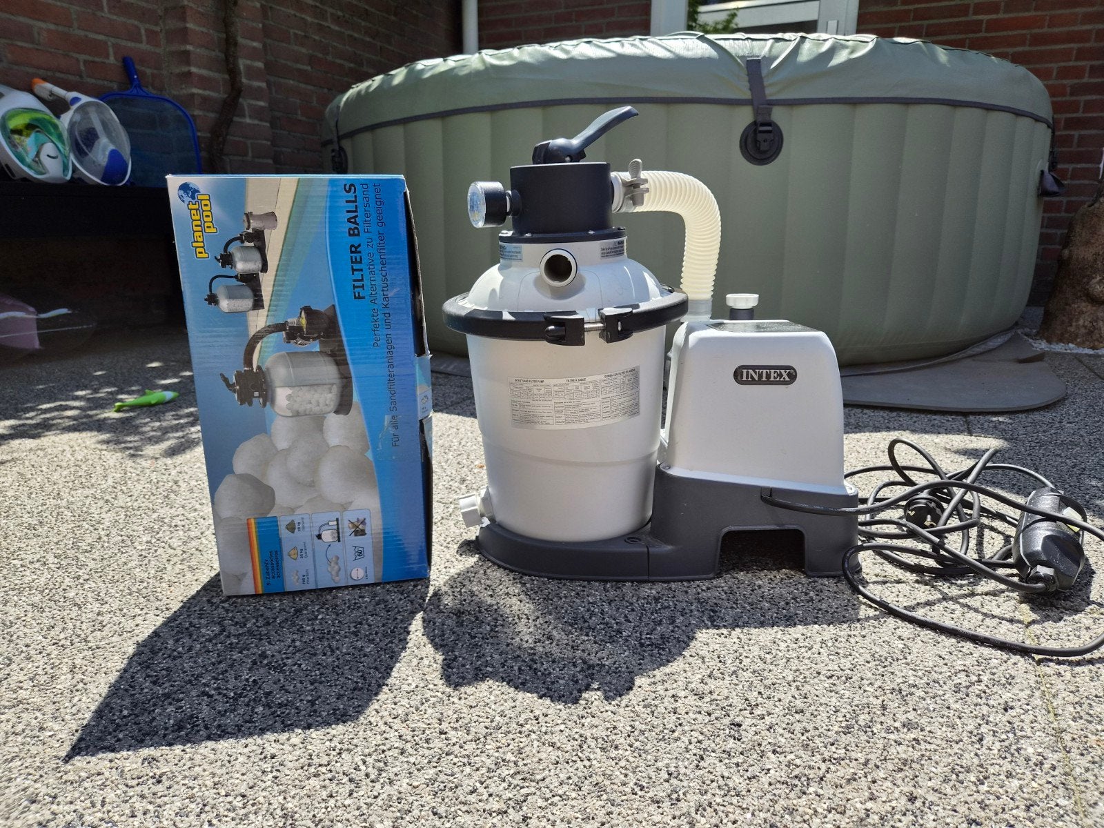 Intex SX925 zandfilterpomp incl. filterballen, Ophalen, Zo goed als nieuw
