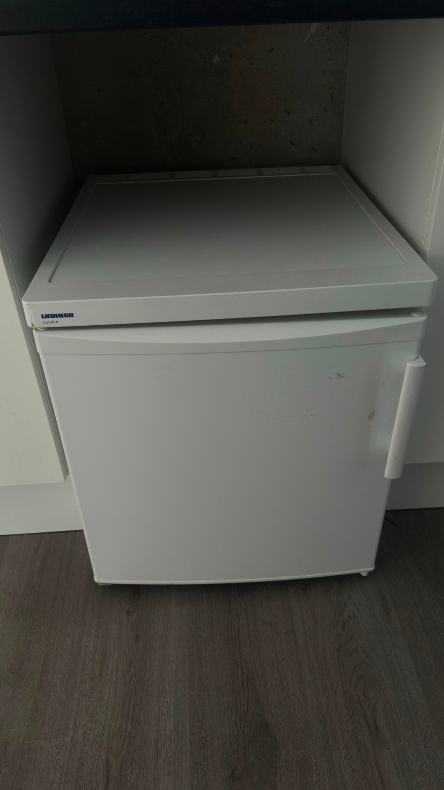 Liebherr Tafelmodel Koelkast - Compact en Efficiënt, Ophalen, 45 tot 60 cm, Zonder vriesvak, Gebruikt