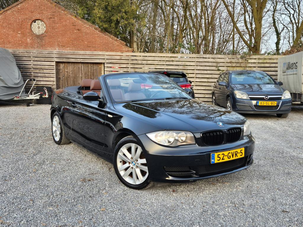 BMW 1-Serie 2.0Cabrio 2008 LEER/ AIRCO / ELEKTR DAK! /NW APK, Auto's, 1-Serie, Achterwielaandrijving, 1995 cc, Cabriolet