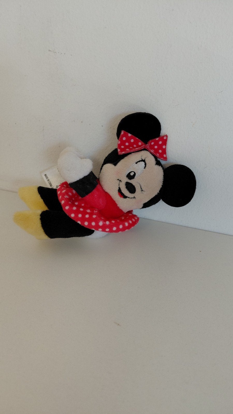 Minnie mouse Disney knijpfiguur, Ophalen of Verzenden, Mickey Mouse, Zo goed als nieuw, Beeldje of Figuurtje