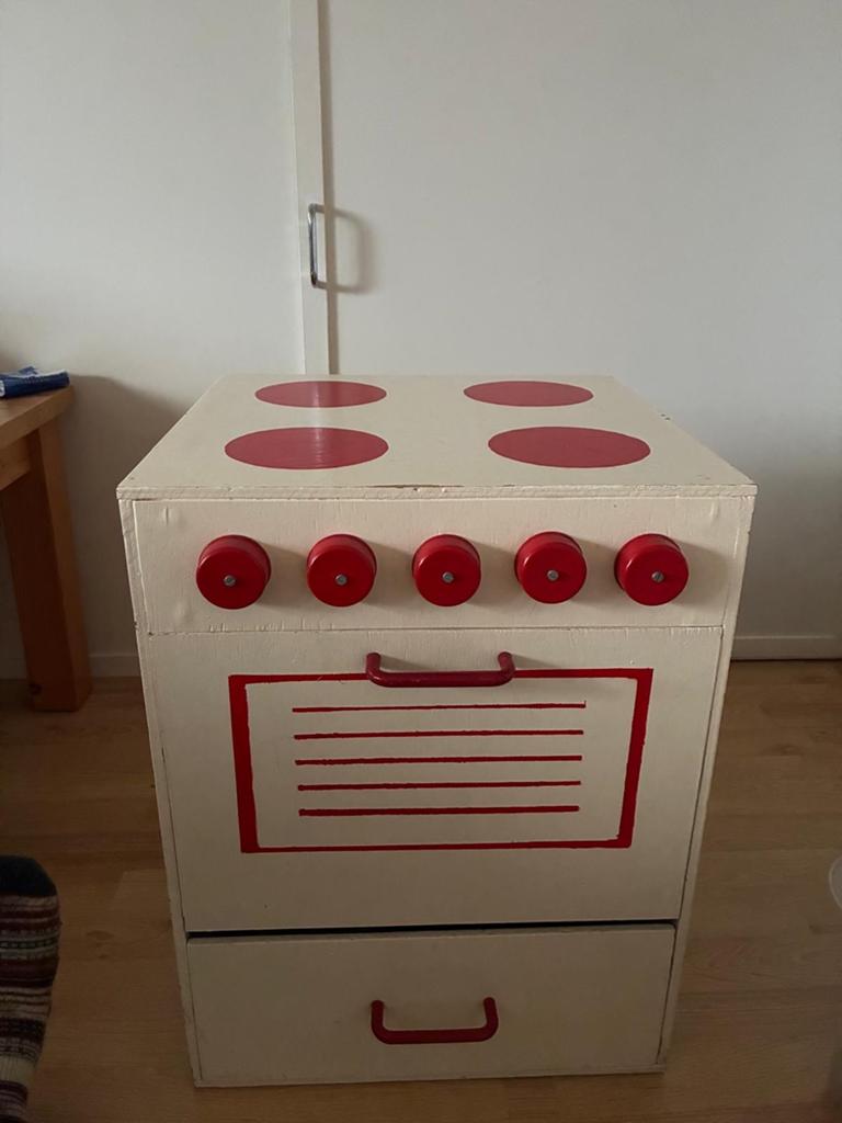 Houten speelkeuken met oven en kookplaten, Ophalen, Zo goed als nieuw, Hout, Speelkeuken